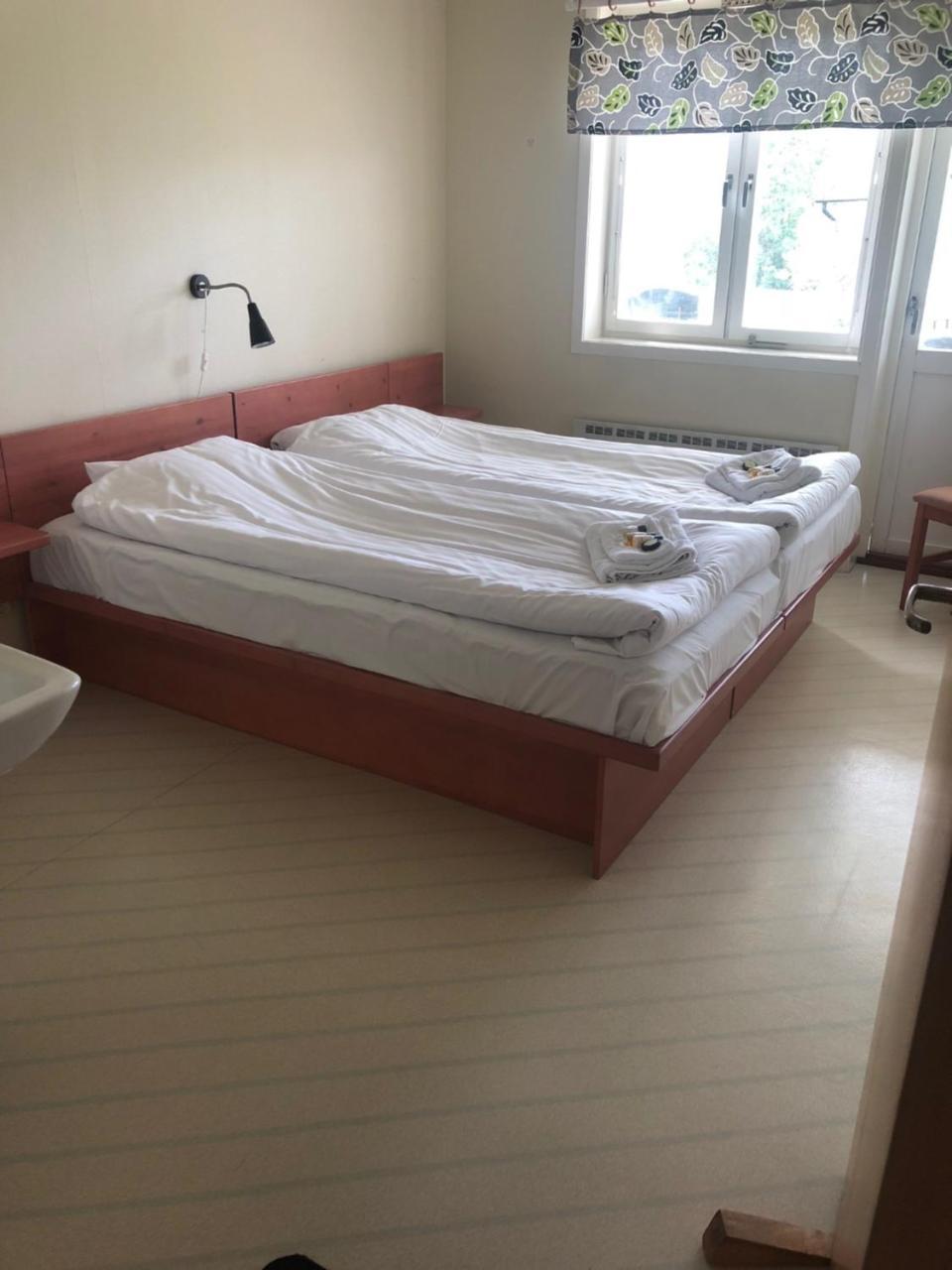 Hotell Restaurang Naemforsen Näsåker Eksteriør billede